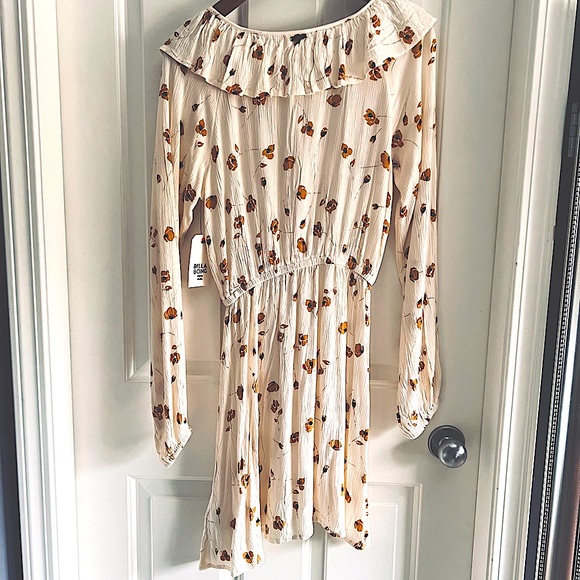 Bohemian ruffle dress - Picture 4 of 8